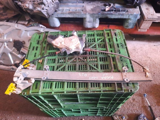 [6151353198537] Elevalunas delantero izquierdo - Nissan Micra (K12) (1.2 i 16V (80 cv)) (2005)