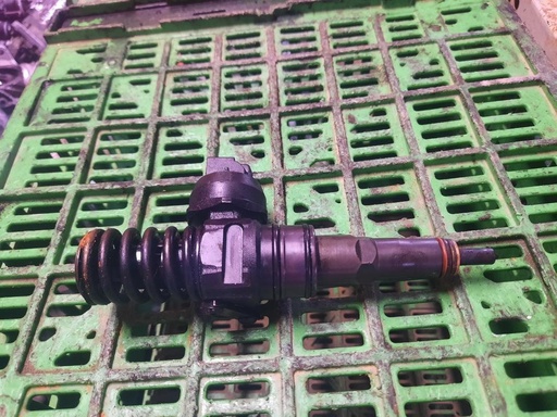 [10191745593226] Inyector - Volkswagen Golf V (1.9 TDI (90 cv))