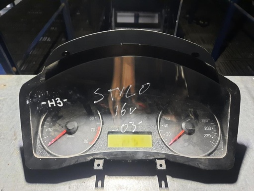 [11191649567873] Cuenta kilometros - Fiat Stilo (192) (1.6 16V (3 dr) (103 cv)) (2003)