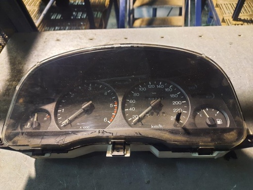 [12100951065686] Cuenta kilometros - Ford Mondeo I Hatchback (Versión 1996) (1.8 TD (90 cv))