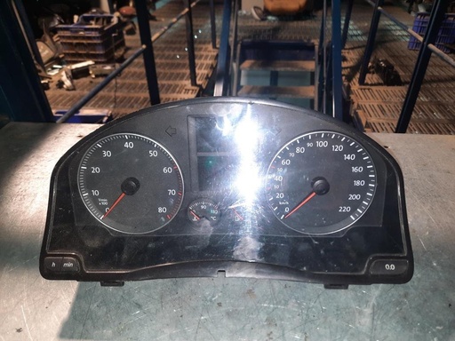 [12171633151619] Cuenta kilometros - Volkswagen Golf V (1.6 i (102 cv))