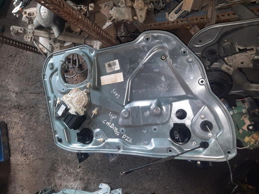 [12221209384597] Elevalunas delantero izquierdo - Seat Cordoba III (1.4 16V (75 cv)) (2005)