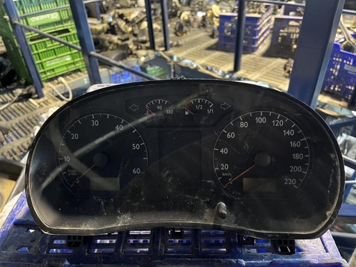 [2111249166104] Cuenta kilometros - Volkswagen Polo IV (9N) (1.4 TDI (80 cv))