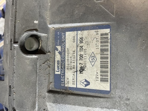 [2211338115002] Centralita motor uce - Renault Clio II (1.9 D (B/C/SB0E) (64 cv))