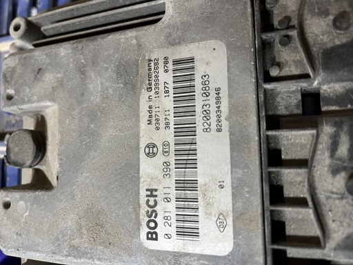 [2211840144545] Centralita motor uce - Renault Megane II (1.9 dCi (90 cv)) (2005)