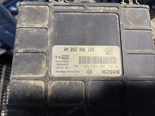 [2251339028935] Centralita motor uce - Volkswagen Golf III (1HX) (2.0 Syncro (1HX1) (115 cv))