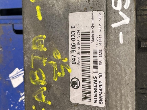 [3211640386081] Centralita motor uce - Skoda Fabia I (6Y) (1.0 (50 cv)) (2002)