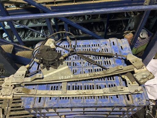 [3241634331650] Elevalunas delantero derecho - Volkswagen Polo III (6N/6KV) (1.3 (55 cv))