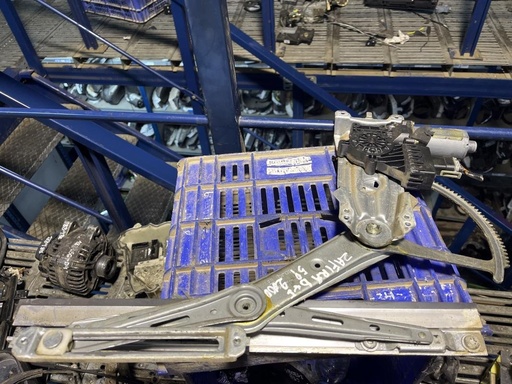 [5031319055334] Elevalunas delantero izquierdo - Opel Zafira A (T3000) (2.0 16V DTI (101 cv)) (2000)