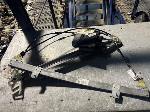 [9131353526121] Elevalunas delantero derecho - Citroen C5 I (Fase I, 2000) (2.0 HDi (109 cv) FAP)