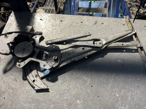 [3211202219491] Elevalunas delantero derecho - Honda Civic Hatchback VI (1.4 i (75 cv)) (1997)