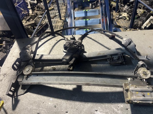 [3221223495325] Elevalunas delantero izquierdo - Renault Megane II CC (1.9 DCI (110 CV))