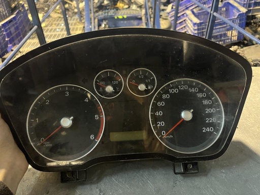 [4031048248252] Cuenta kilometros - Ford Focus II Hatchback (1.6 Duratec 16V (100 cv) MT) (2007)