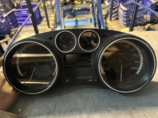 [4031648597989] Cuenta kilometros - Peugeot 308 I (1.6 16 V (174 CV))