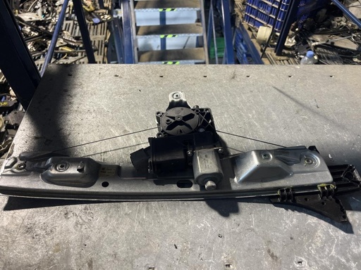 [7110958524682] Elevalunas trasero derecho - Opel Insignia Hatchback (2.0 BiTurbo CDTI (195 cv))