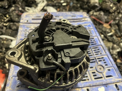 [1301235142348] Alternador - Opel Zafira B (1.9 CDTI (100 cv))