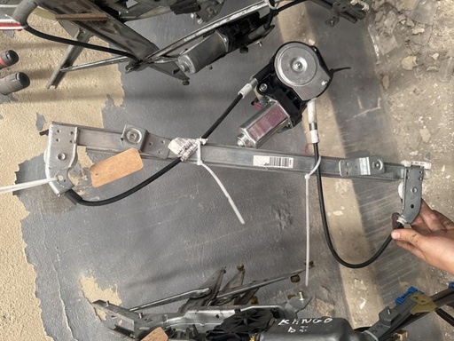[6191333547658] Elevalunas delantero izquierdo - Renault Clio II (1.4 (B/CB0C) (75 cv))
