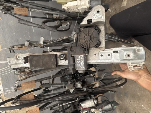 [6191725431325] Elevalunas trasero derecho - Renault Megane II (1.5 dCi (101 cv) Automatico)